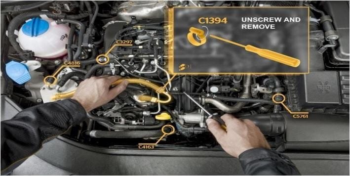 AR-assisted heavy vehicle maintenance